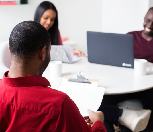 7 Performance Management Techniques to Prioritise Employee Wellbeing