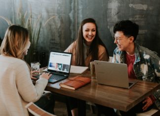 build-and-protect-business-online-reputation