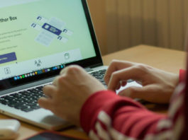 Schema for E-Commerce: How to Appear in Rich Snippets and Product Carousels